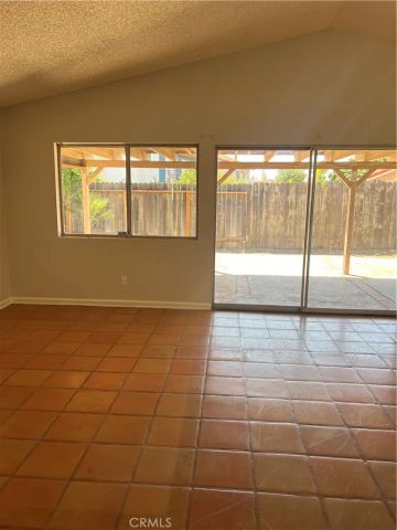 13177 Tonikan, Moreno Valley, CA 92553