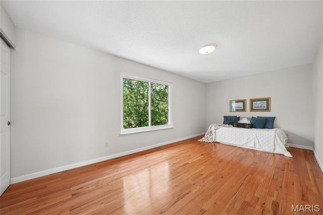 463 Maymont Drive, Ballwin, MO 63011