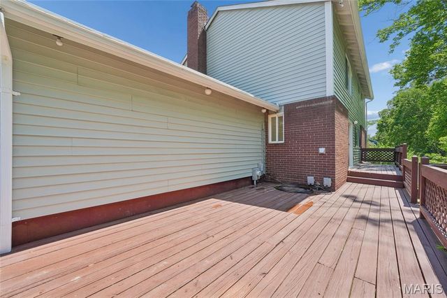 463 Maymont Drive, Ballwin, MO 63011