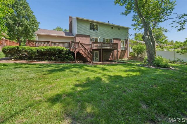 463 Maymont Drive, Ballwin, MO 63011