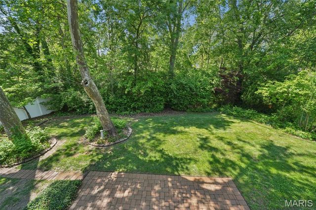 463 Maymont Drive, Ballwin, MO 63011