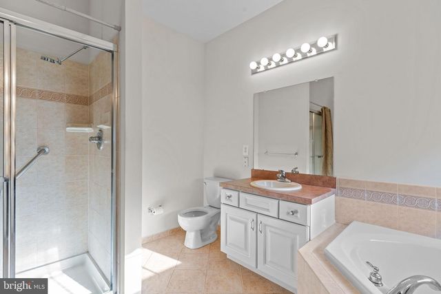 920 NATHANIEL TRL, Warwick, PA 18974