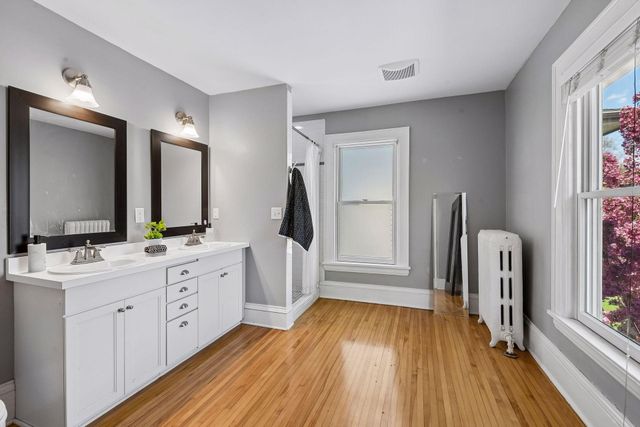 2006 Fremont Avenue S, Minneapolis, MN 55405