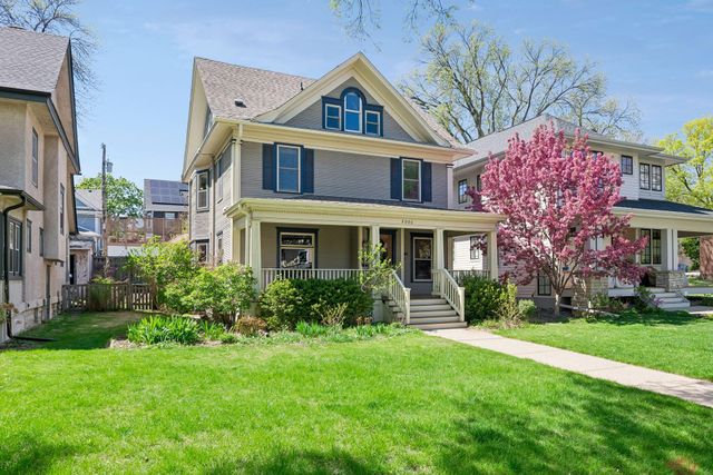 2006 Fremont Avenue S, Minneapolis, MN 55405