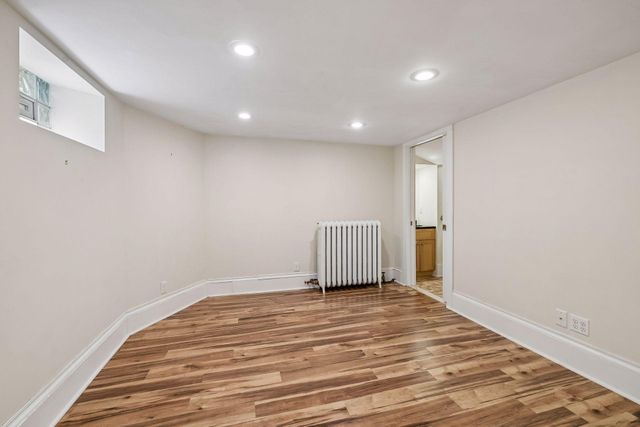 2006 Fremont Avenue S, Minneapolis, MN 55405