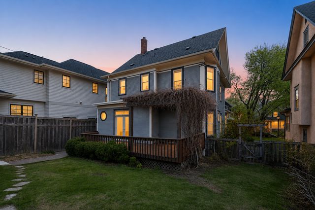 2006 Fremont Avenue S, Minneapolis, MN 55405