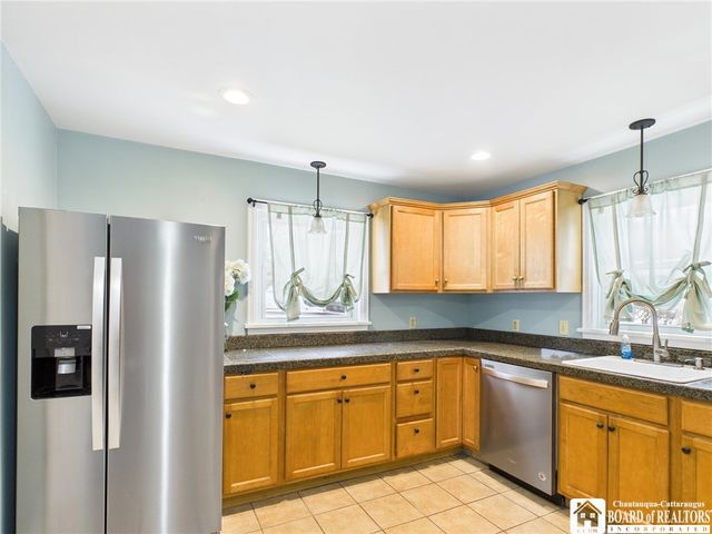 15 Mckune Avenue, Foster Town, PA 16701