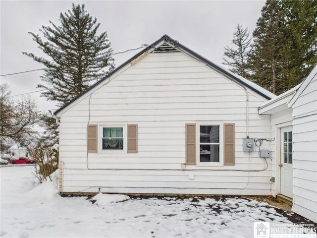 15 Mckune Avenue, Foster Town, PA 16701