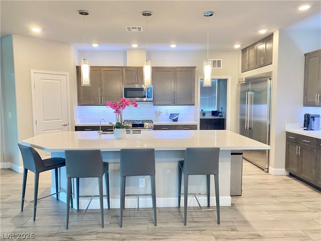 11172 Burning River Street, Las Vegas, NV 89183