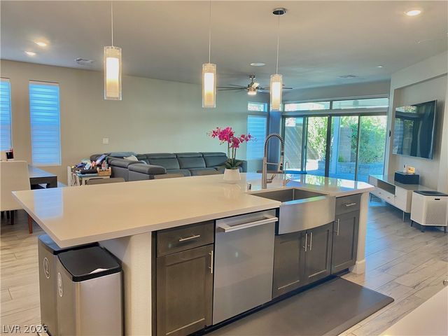 11172 Burning River Street, Las Vegas, NV 89183