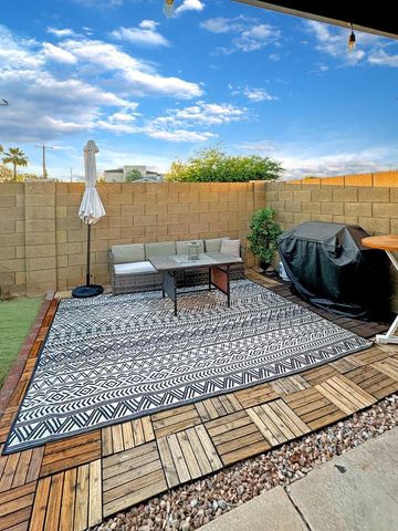 6558 E 2nd Street, Scottsdale, AZ 85251