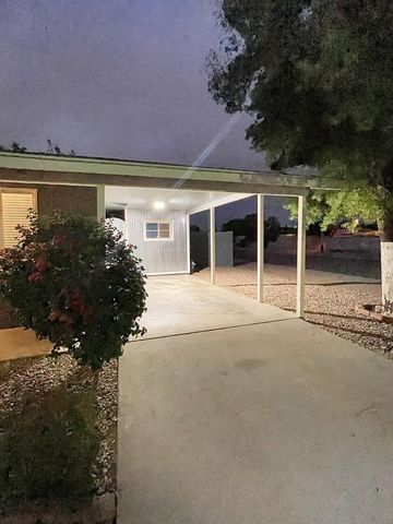 6558 E 2nd Street, Scottsdale, AZ 85251