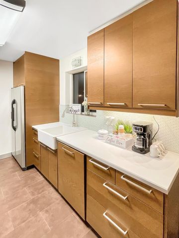 6558 E 2nd Street, Scottsdale, AZ 85251