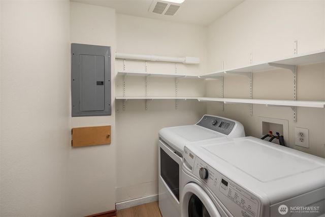 17027 136th Place SE, Renton, WA 98058