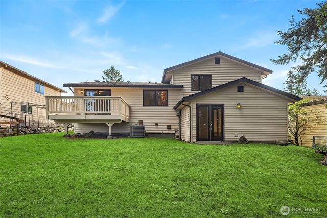 17027 136th Place SE, Renton, WA 98058