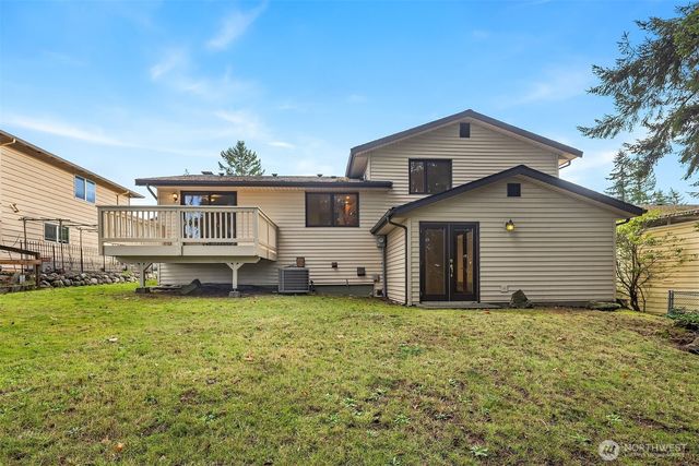 17027 136th Place SE, Renton, WA 98058