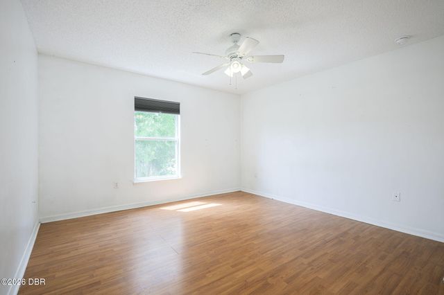 1690 Santee Avenue, Deltona, FL 32738