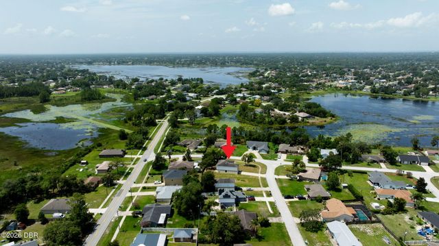 1690 Santee Avenue, Deltona, FL 32738