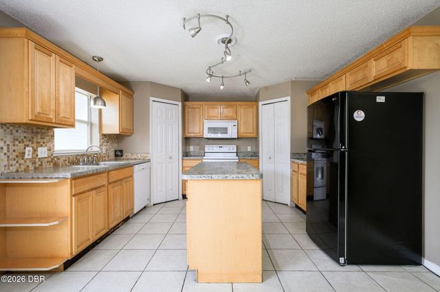 1690 Santee Avenue, Deltona, FL 32738