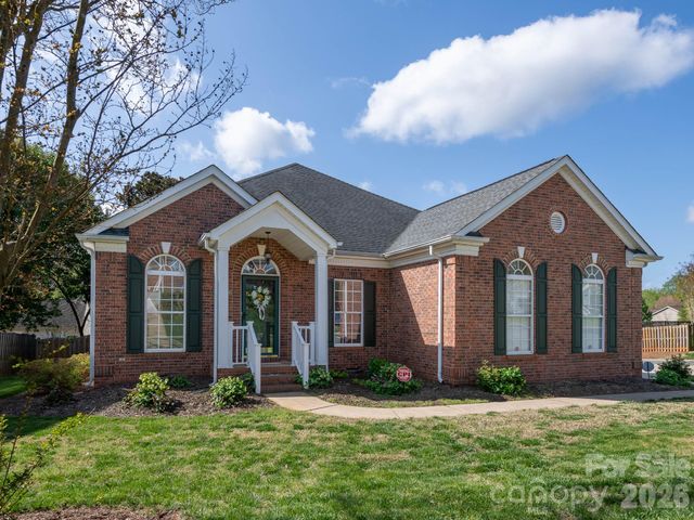 9404 Culcairn Road, Huntersville, NC 28078