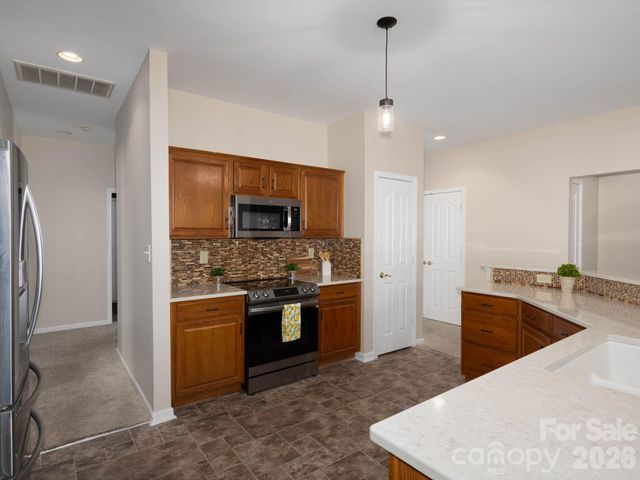 9404 Culcairn Road, Huntersville, NC 28078