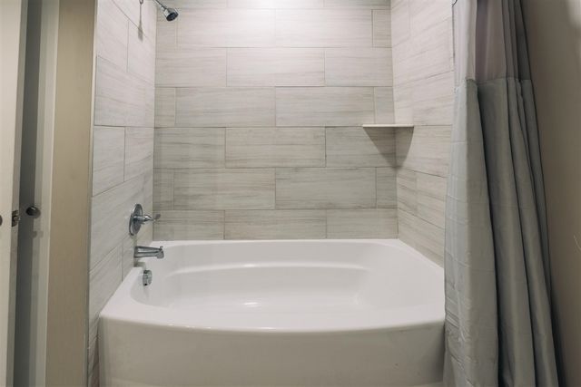 3005 Plank Road, Update, MI 48039