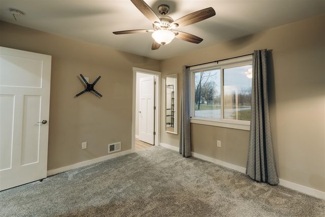 3005 Plank Road, Update, MI 48039