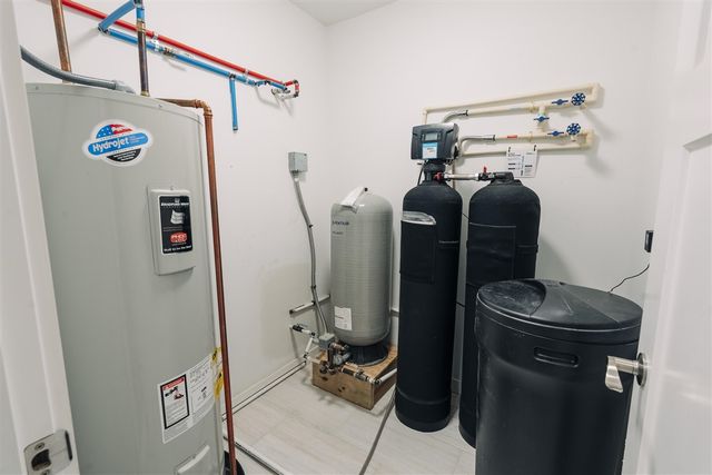 3005 Plank Road, Update, MI 48039