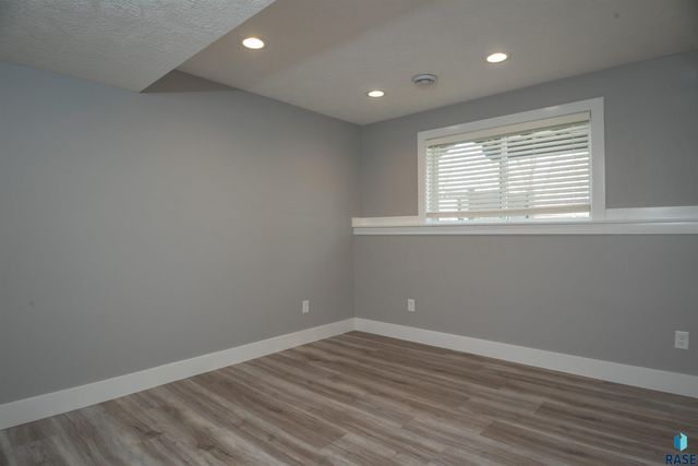 5816 W Teem St Street, Sioux Falls, SD 57107