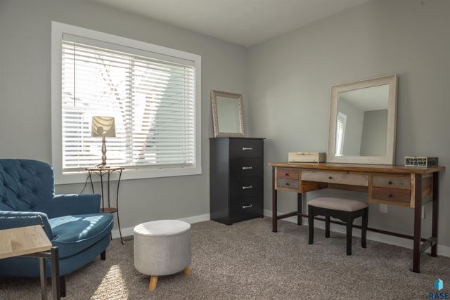 5816 W Teem St Street, Sioux Falls, SD 57107