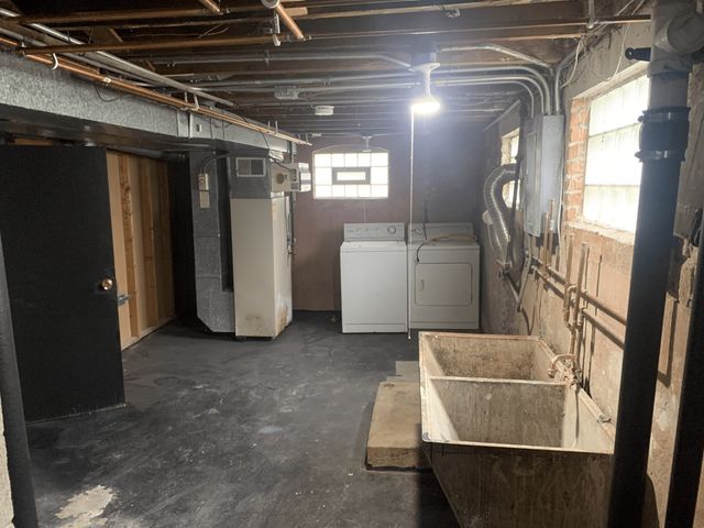 268 E 140th Place, Dolton, IL 60419