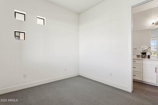 1 EASY Street 4, Carefree, AZ 85377