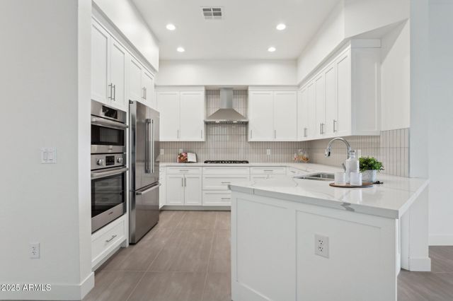 1 EASY Street 4, Carefree, AZ 85377