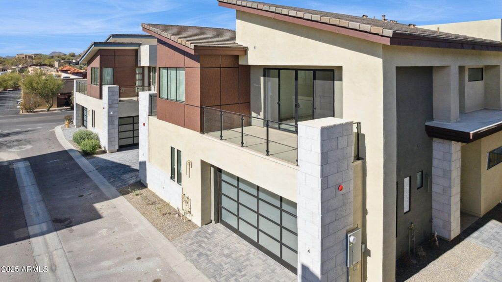 1 EASY Street 4, Carefree, AZ 85377