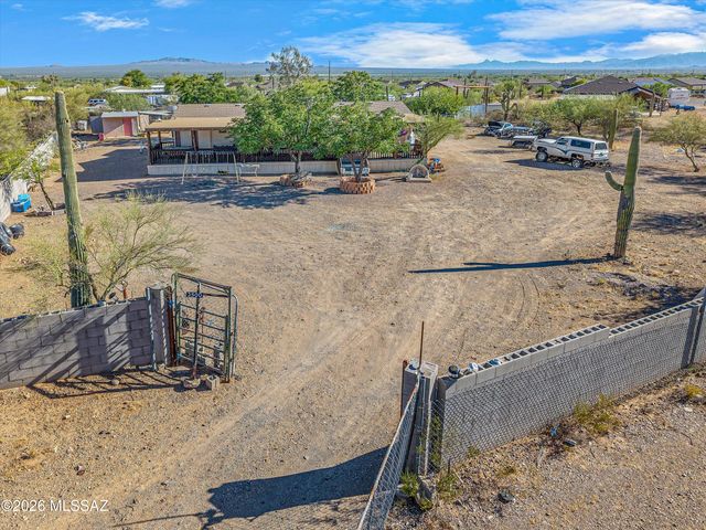 3500 S San Joaquin Road, Tucson, AZ 85735