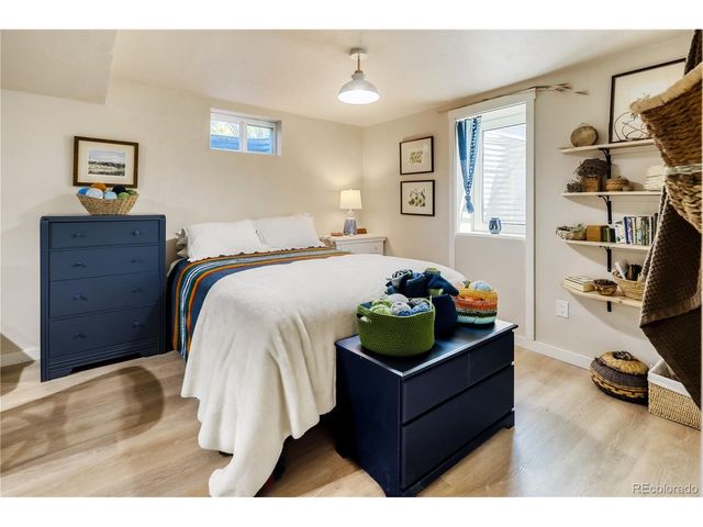 6585 E Colorado Dr, Denver, CO 80224