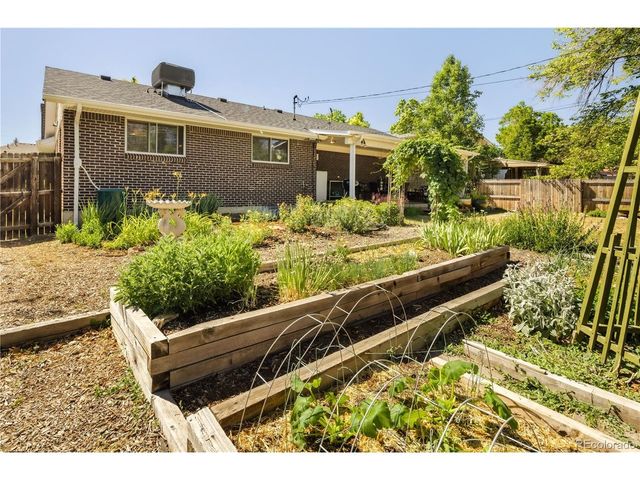 6585 E Colorado Dr, Denver, CO 80224