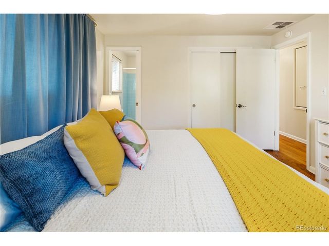 6585 E Colorado Dr, Denver, CO 80224