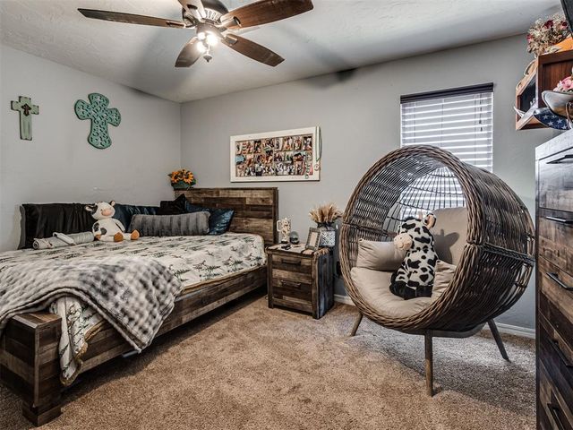 29353 Oklahoma Street, Harrah, OK 73045