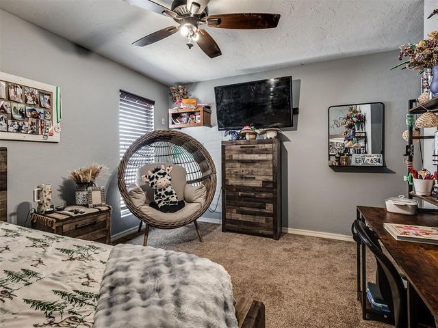 29353 Oklahoma Street, Harrah, OK 73045