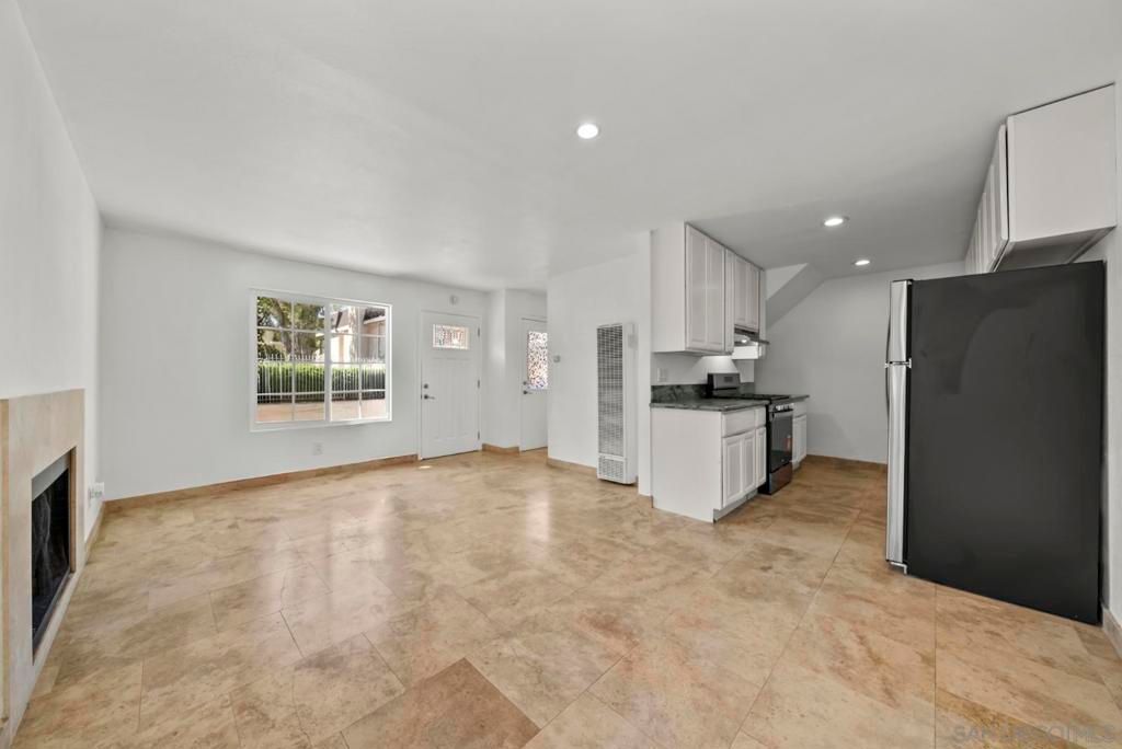 4489 Mayberry St, San Diego, CA 92113 — photo 2