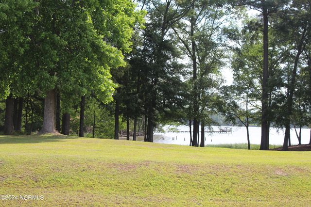 276 Maritime Loop Drive, Bath, NC 27808