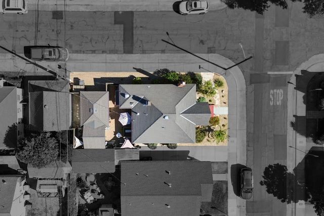 1500 33rd St, Sacramento, CA 95816
