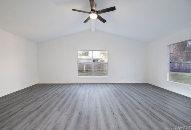 636 Southeast Terrace, New Braunfels, TX 78130