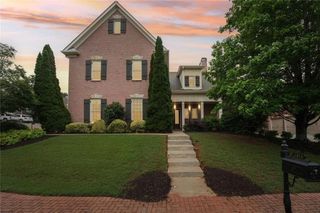 3016 Haynes Cove, Alpharetta, GA 30022
