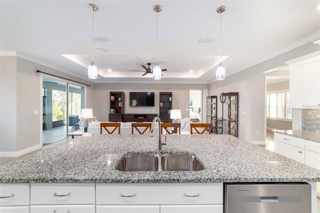 10318 SW 96TH LOOP, Ocala, FL 34481