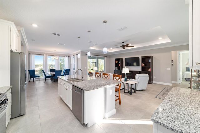 10318 SW 96TH LOOP, Ocala, FL 34481