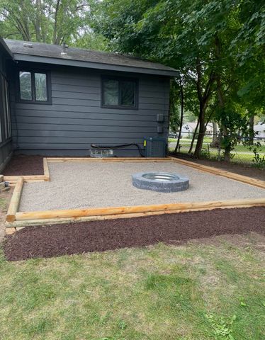 1630 Weymouth Street, West Bloomfield, MI 48324