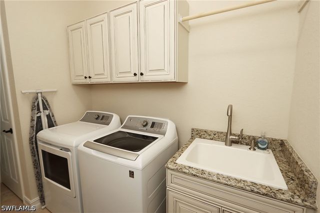 17151 Cherrywood CT, Bonita Springs, FL 34135