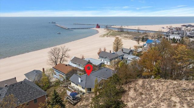 2448 Blue Bell Court, Macatawa, MI 49434
